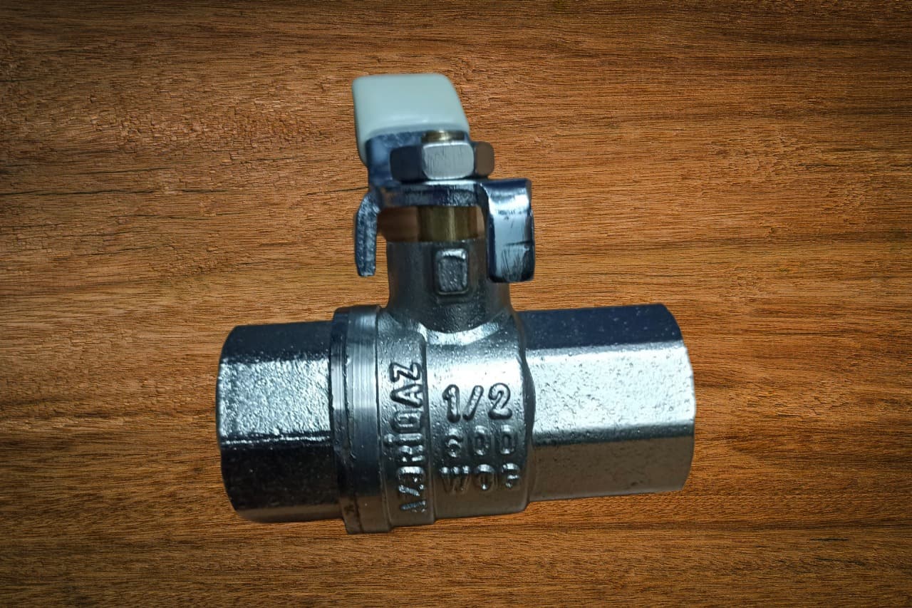 Válvula de bola metálica