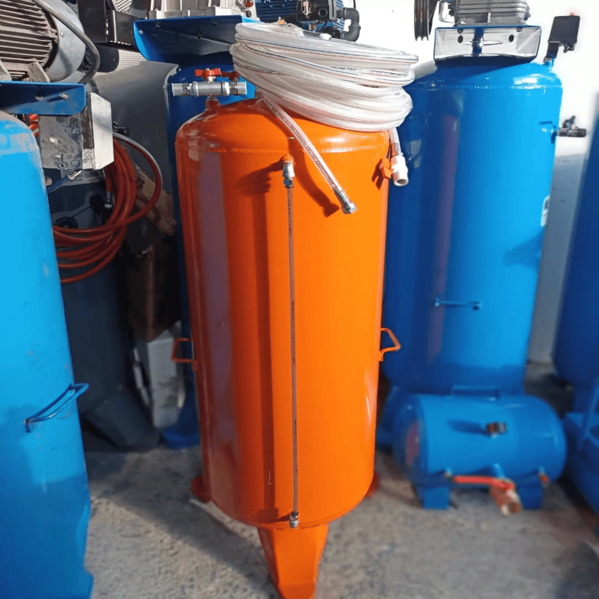 Espumadora industrial para lavado de vehículos y equipos